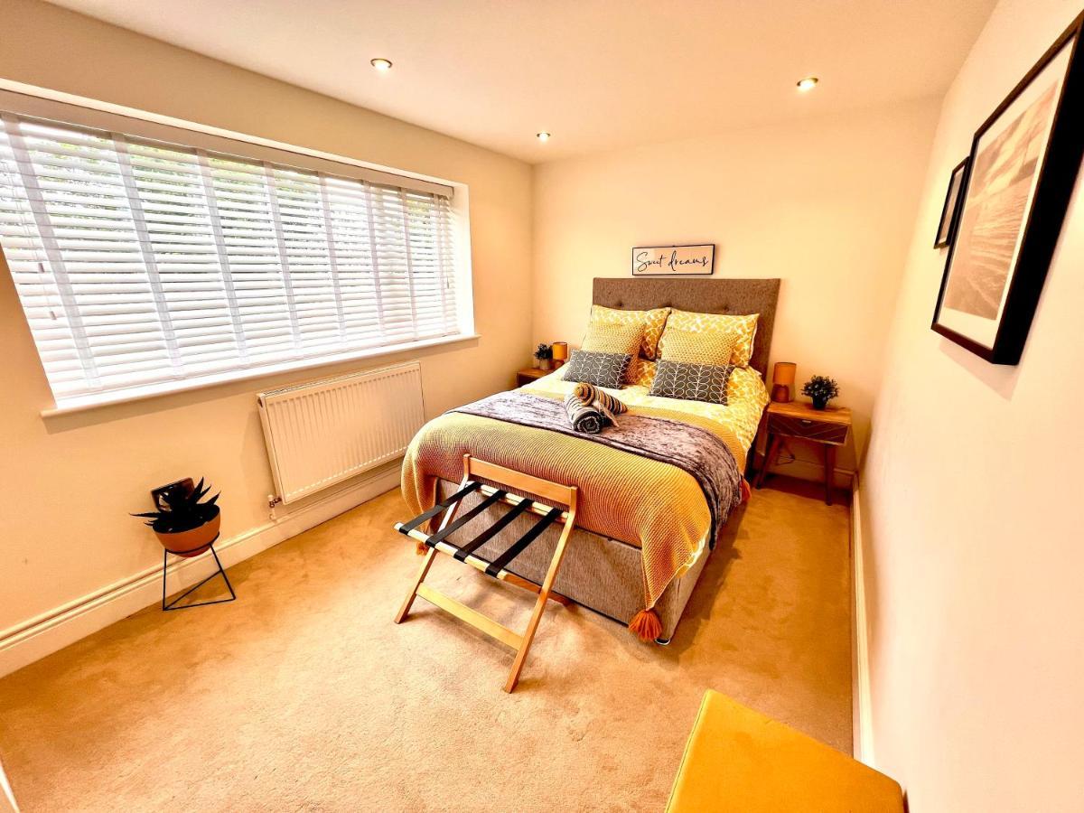 The Duplex Margate With Deck & Living Space Air Conditioning Kültér fotó